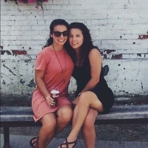 Meet your Posher, Casey